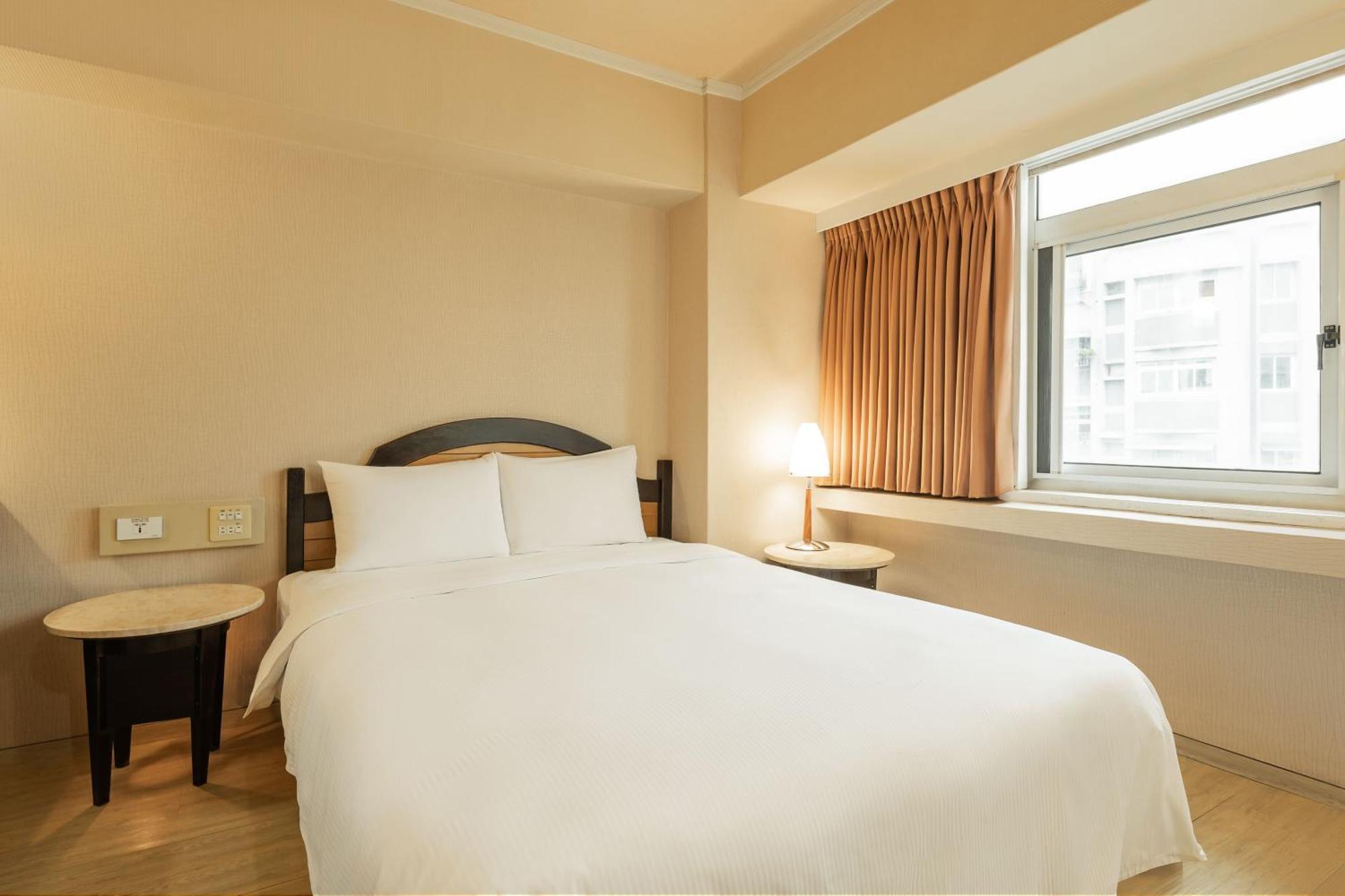 Kindness Hotel Weiwuying Kaohsiung Værelse billede