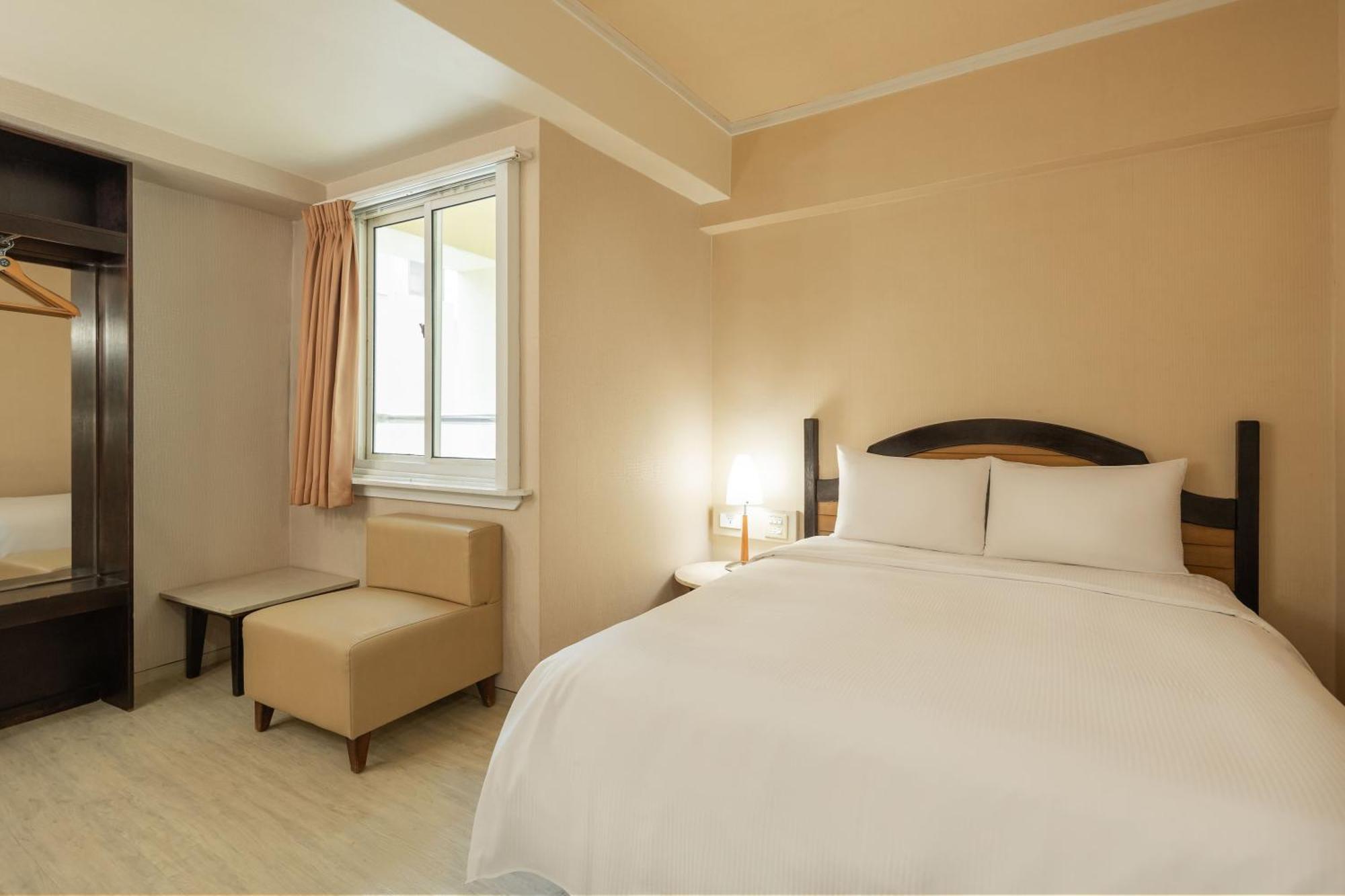 Kindness Hotel Weiwuying Kaohsiung Værelse billede