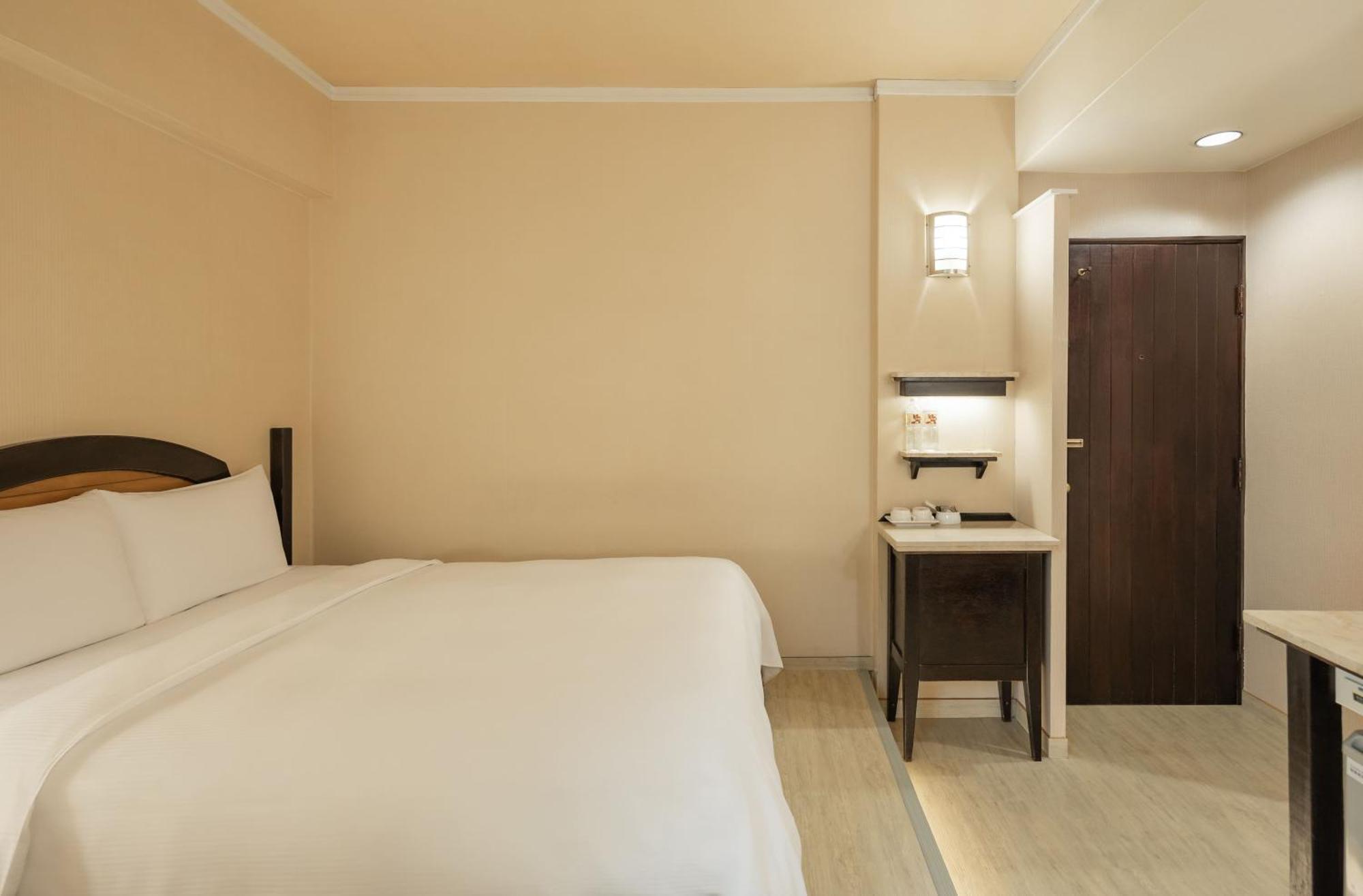Kindness Hotel Weiwuying Kaohsiung Værelse billede