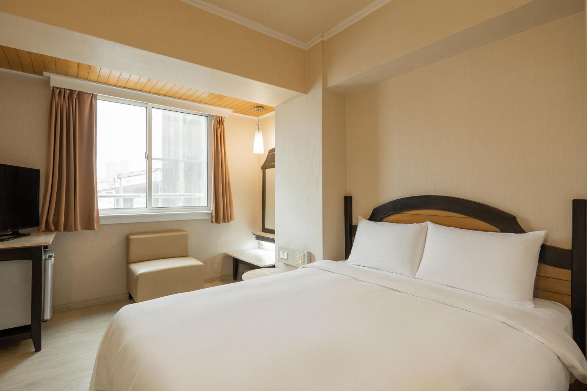 Kindness Hotel Weiwuying Kaohsiung Værelse billede